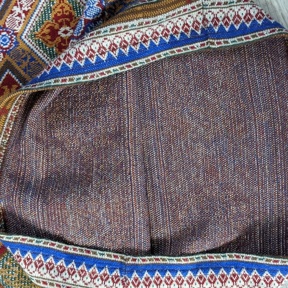 The Limited Skirt Absolutely Stunning - Picture 4 of 4